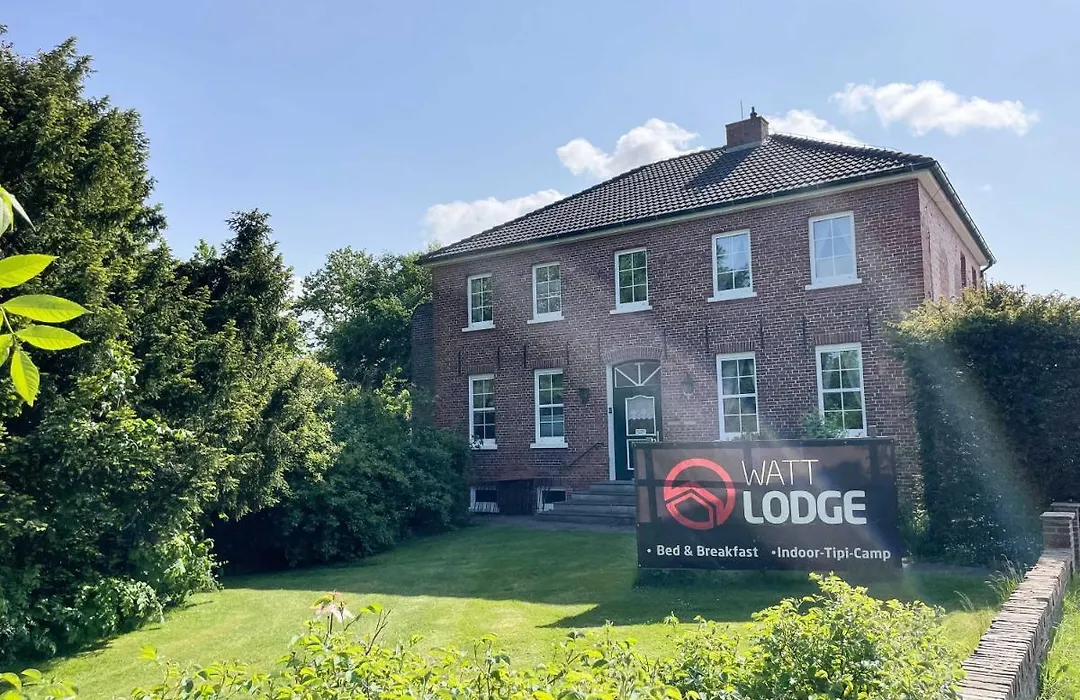 Wattlodge-1